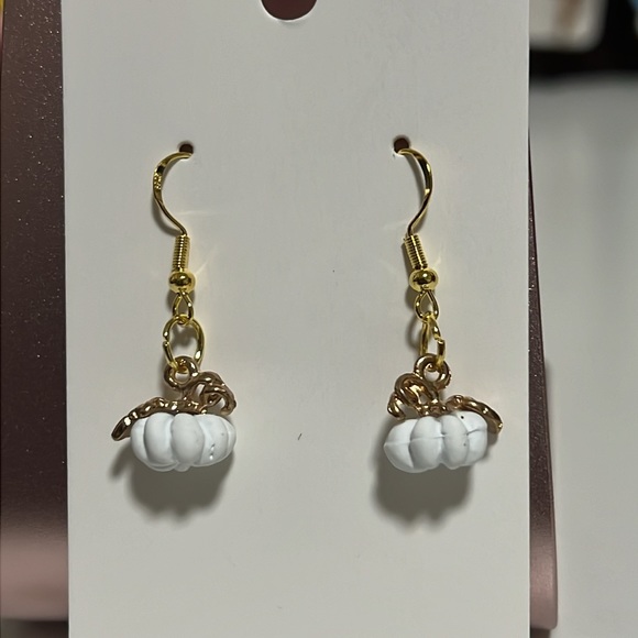 Aeliks Jewelry - J1 White Pumpkin Earrings